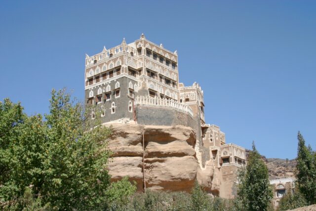 Dar al Hajar, il palazzo sulla roccia