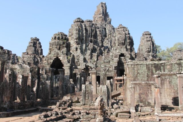 Le misteriose facce sorridenti del Tempio Bayon