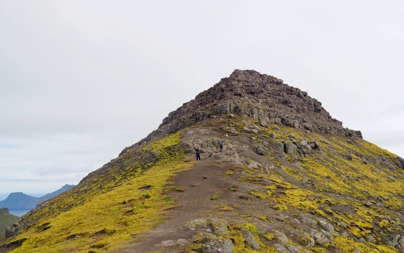 Isole Faroe, monte Slaettaratindur