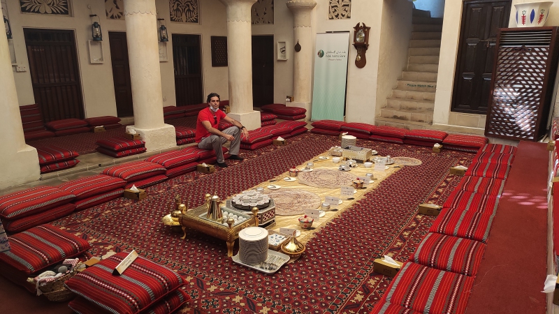 Emirati, Dubai