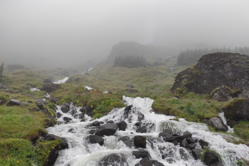 Islanda, cascata di Bjarnafoss