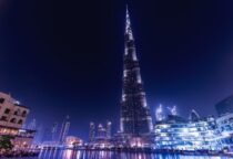Emirati, Dubai