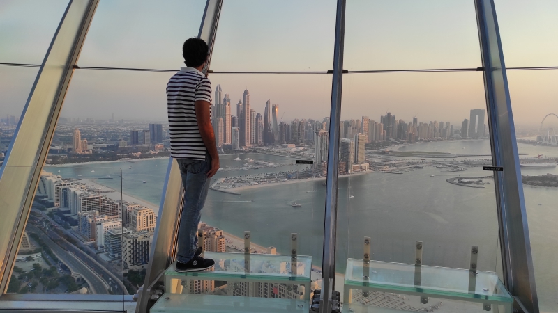 Emirati, Dubai