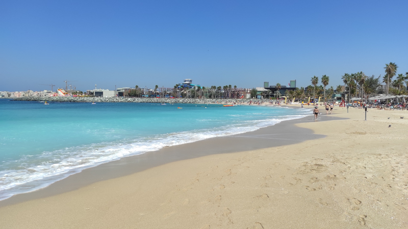 Dubai, La Mer beach