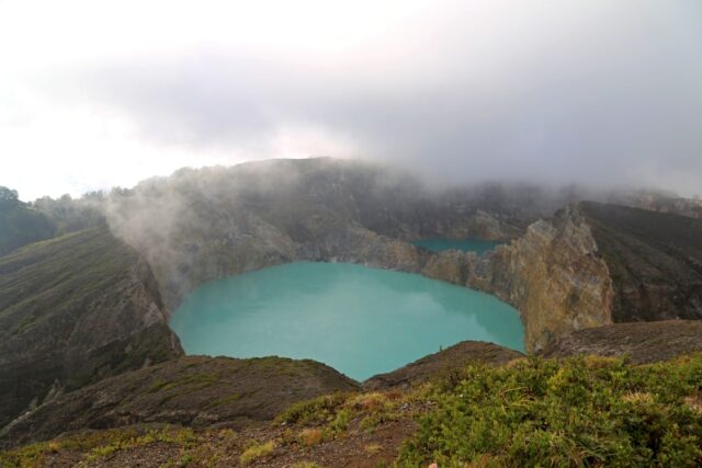 I tre laghi del Monte Kelimutu
