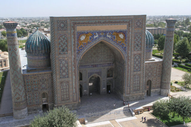 Il meraviglioso Registan di Samarcanda