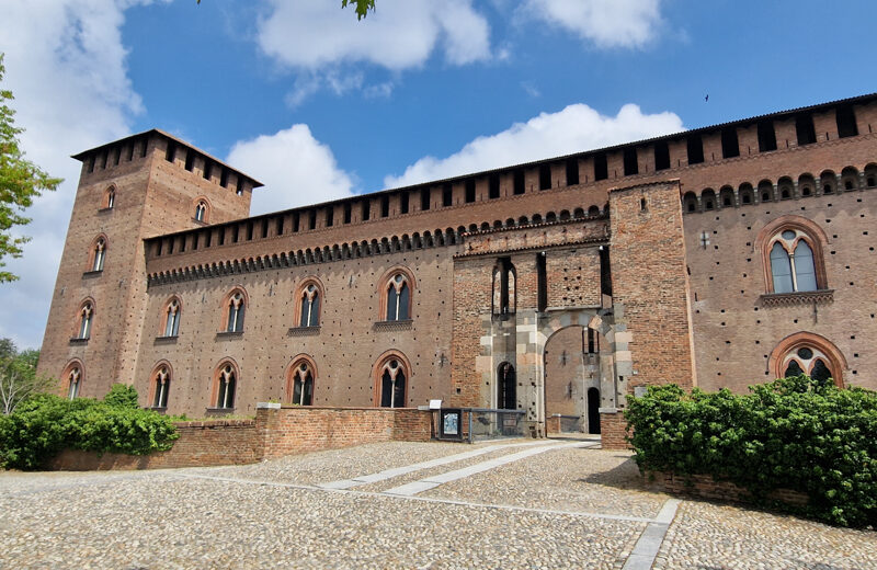 Pavia