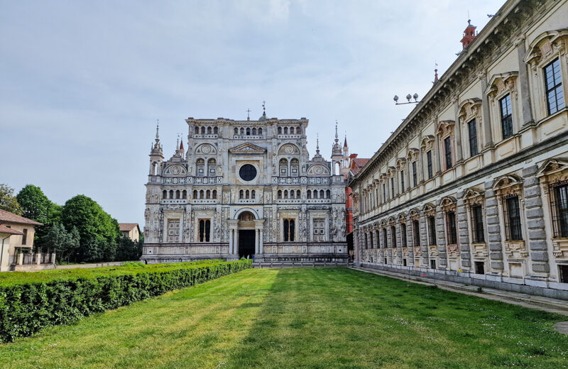 Pavia