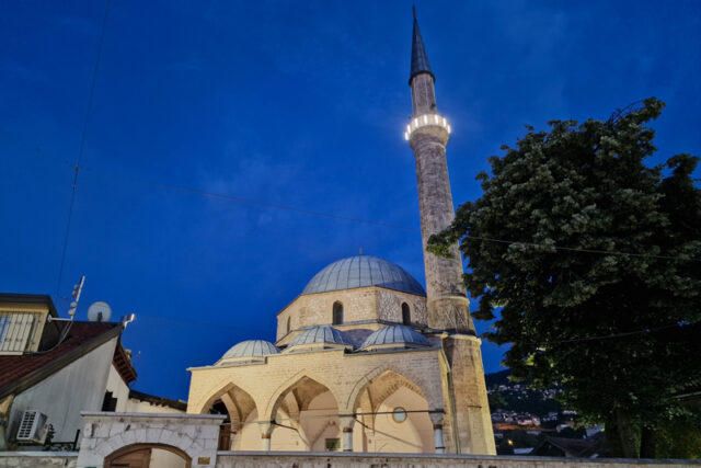 Le Moschee Imperdibili di Sarajevo: Un Viaggio nella Spiritualità e nell’Architettura Ottomana