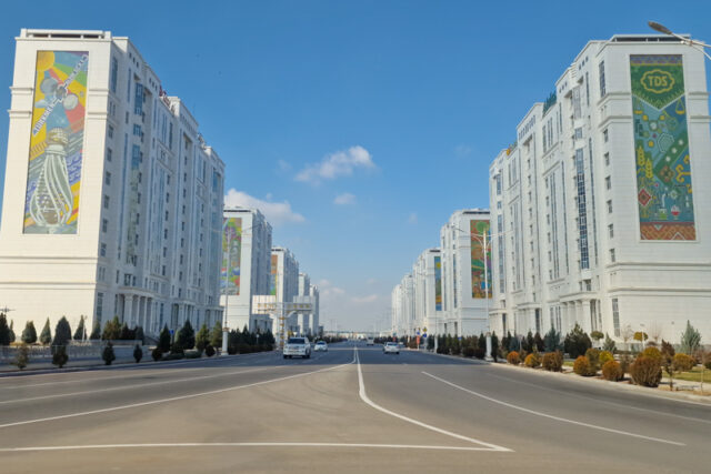 Cosa vedere a Ashgabat: Una guida per scoprire la capitale del Turkmenistan