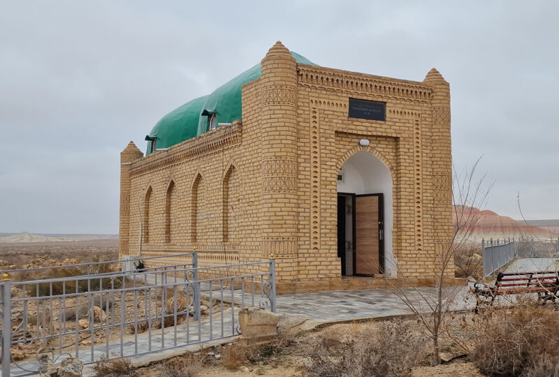 Turkmenistan, Gozli Ata