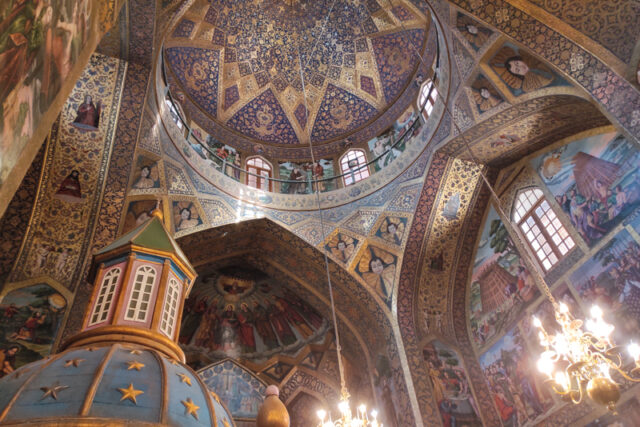 La Cattedrale di Vank a Isfahan: Una Gemma dell’Armenia in Iran