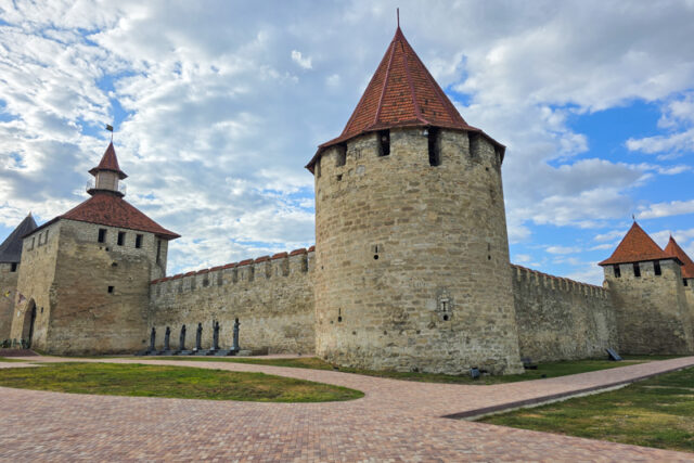 Cosa vedere a Bender, Transnistria: guida completa tra fortezza, chiese e memoriali