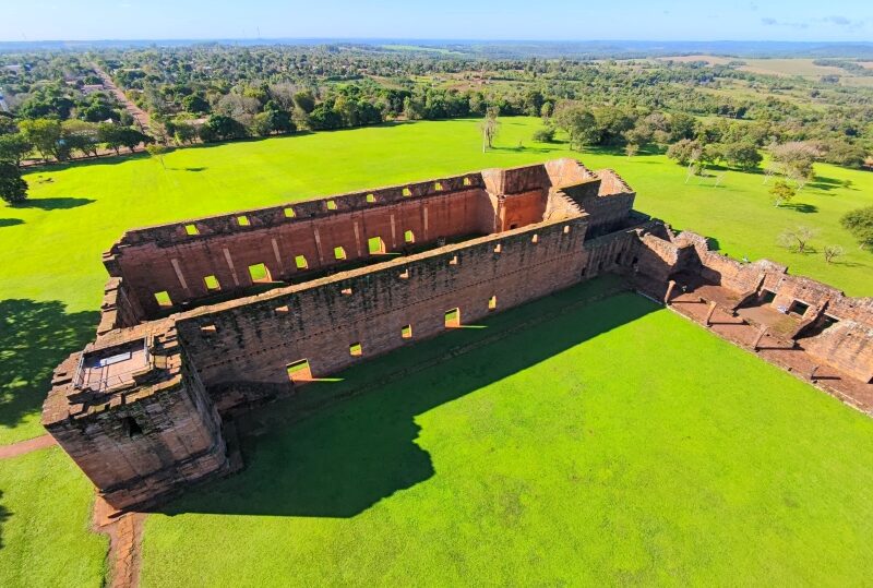 Paraguay, Missioni Gesuitiche