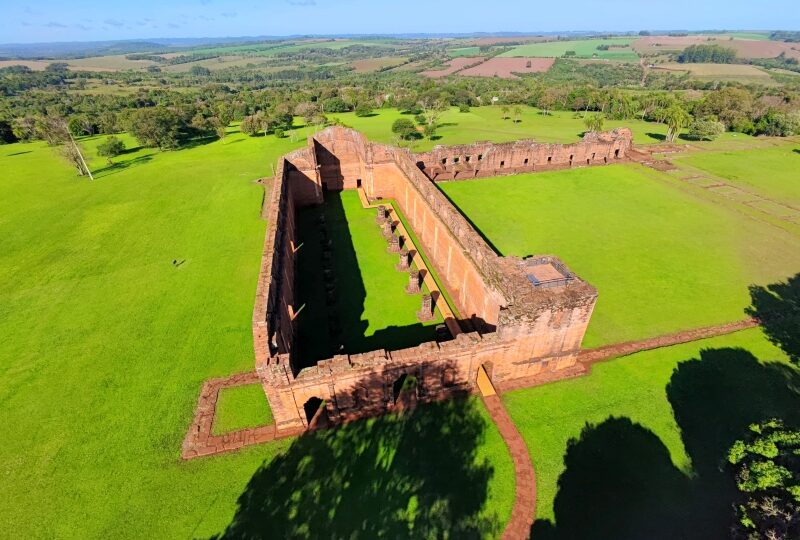 Paraguay, Missioni Gesuitiche