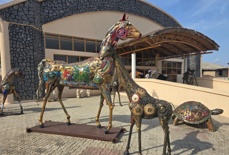 Nigeria, Nike Art Gallery