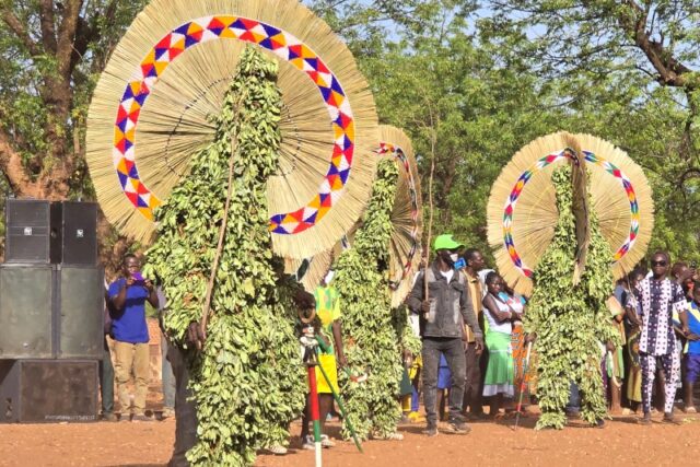 Festival culturale di Tuy a Boni: maschere e danze del Burkina Faso